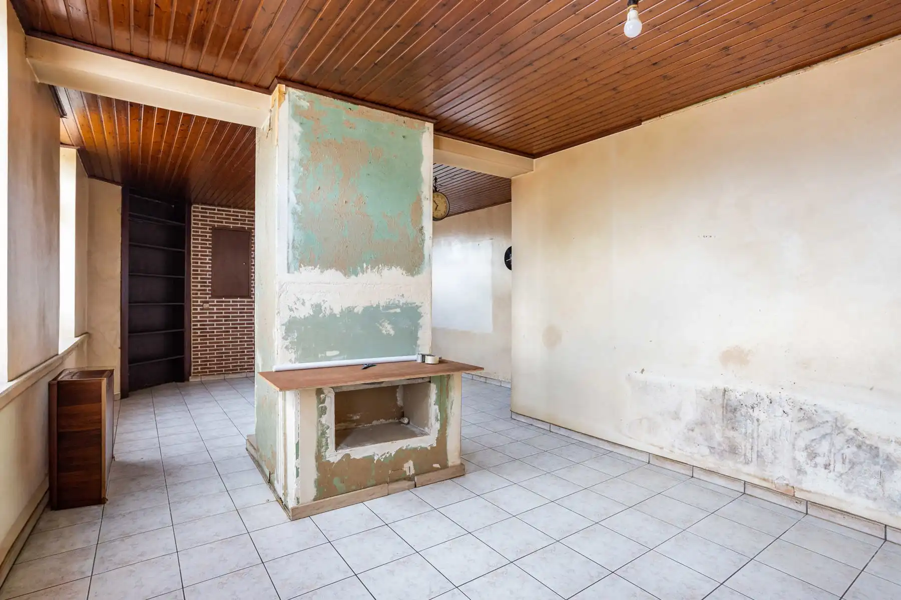 Te renoveren pand te Aaigem! foto 7