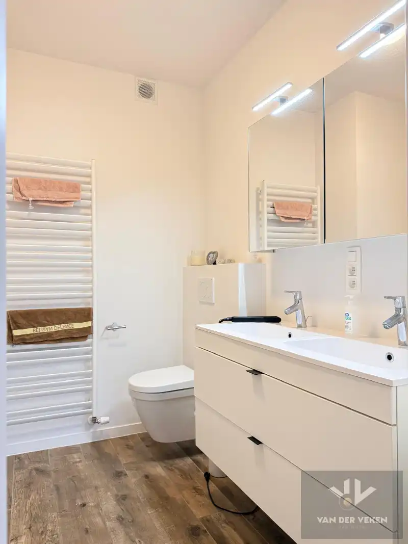 Luxueus 2-slpk app met 2 badkamers "ZUIDZICHT" foto 18