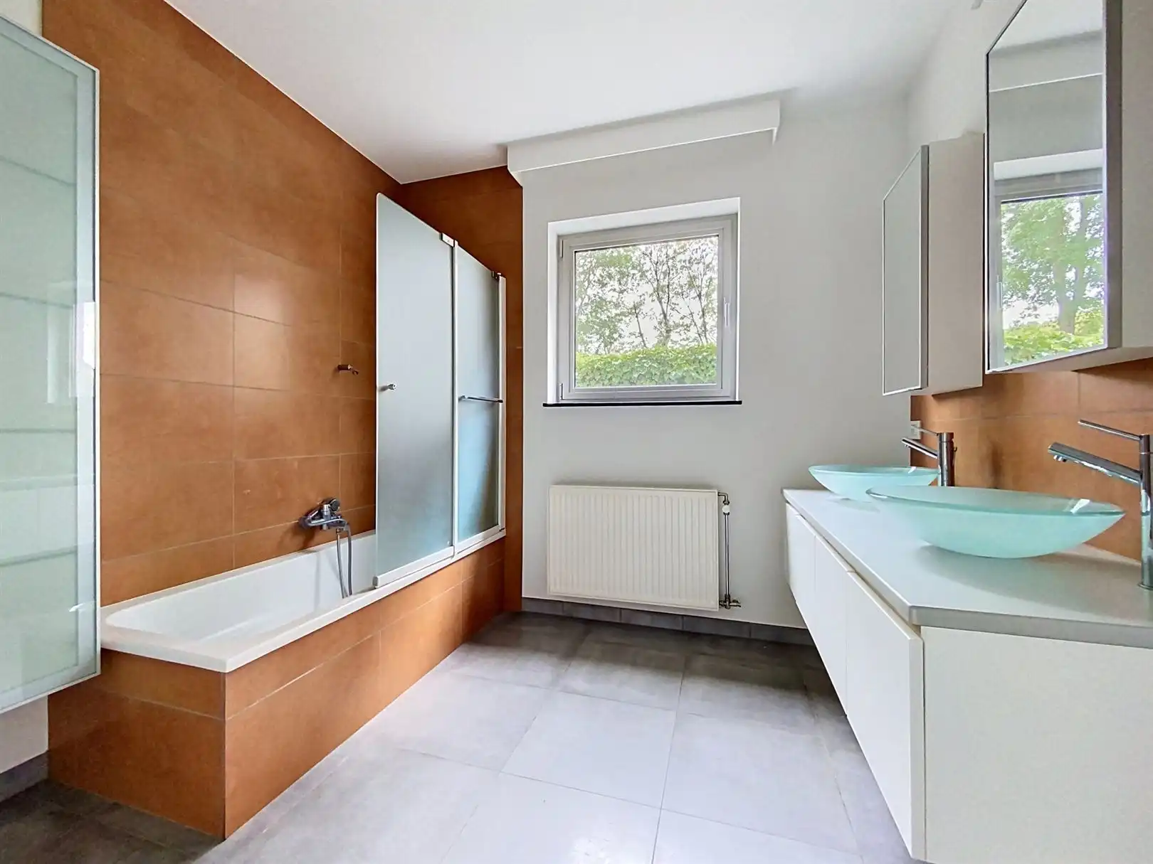 Gelijkvloersappartement met gezellige tuin en P foto 11