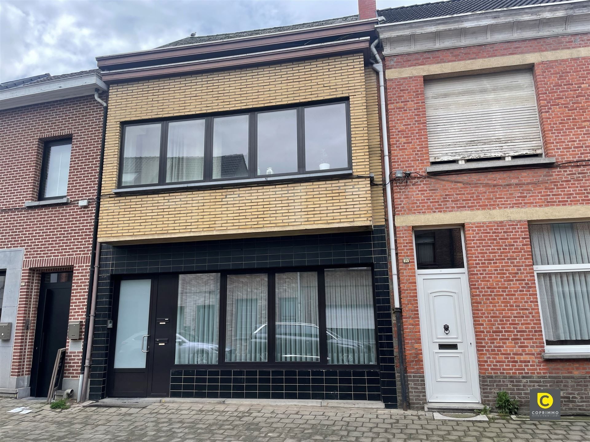 Gelijkvloers app. met ruime tuin  foto {{pictureIndex}}