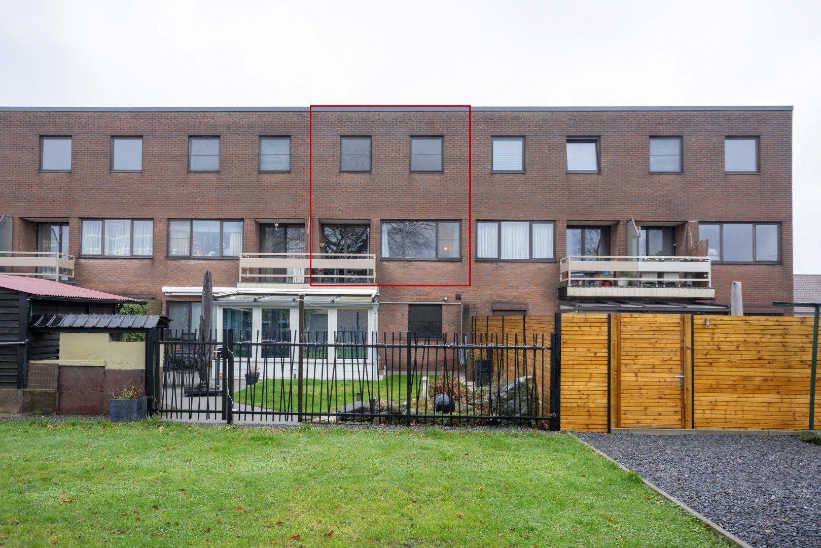 IN OPTIE ---- Instapklaar appartement met 3 slaapkamers te koop! foto 20