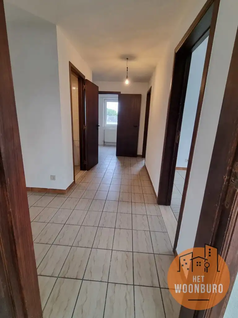 Appartement 2e Verd. met 2 slpks, badk en balkon foto 6