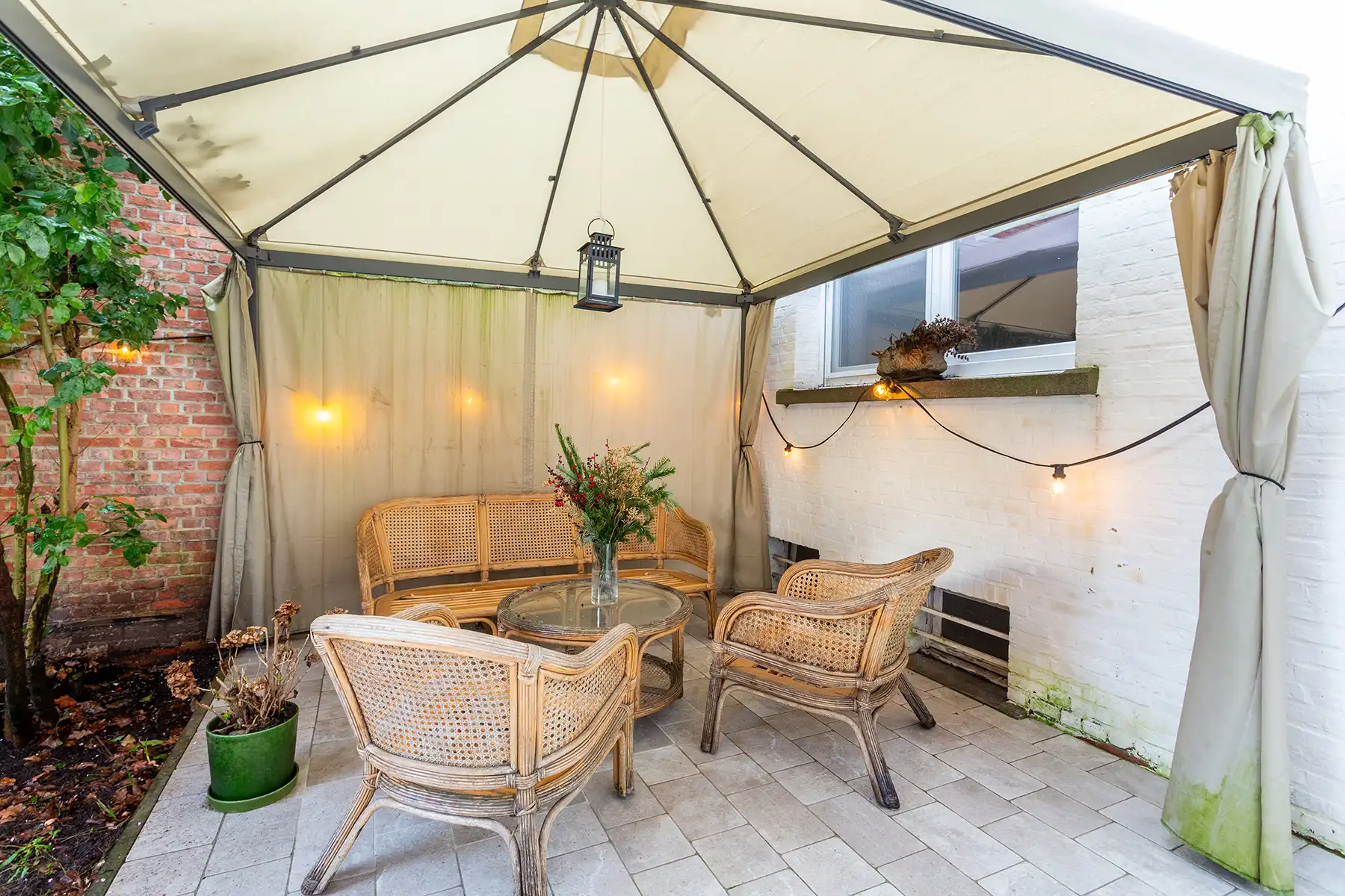 Gerenoveerd gvls 2 slpk app. met tuin  foto 15