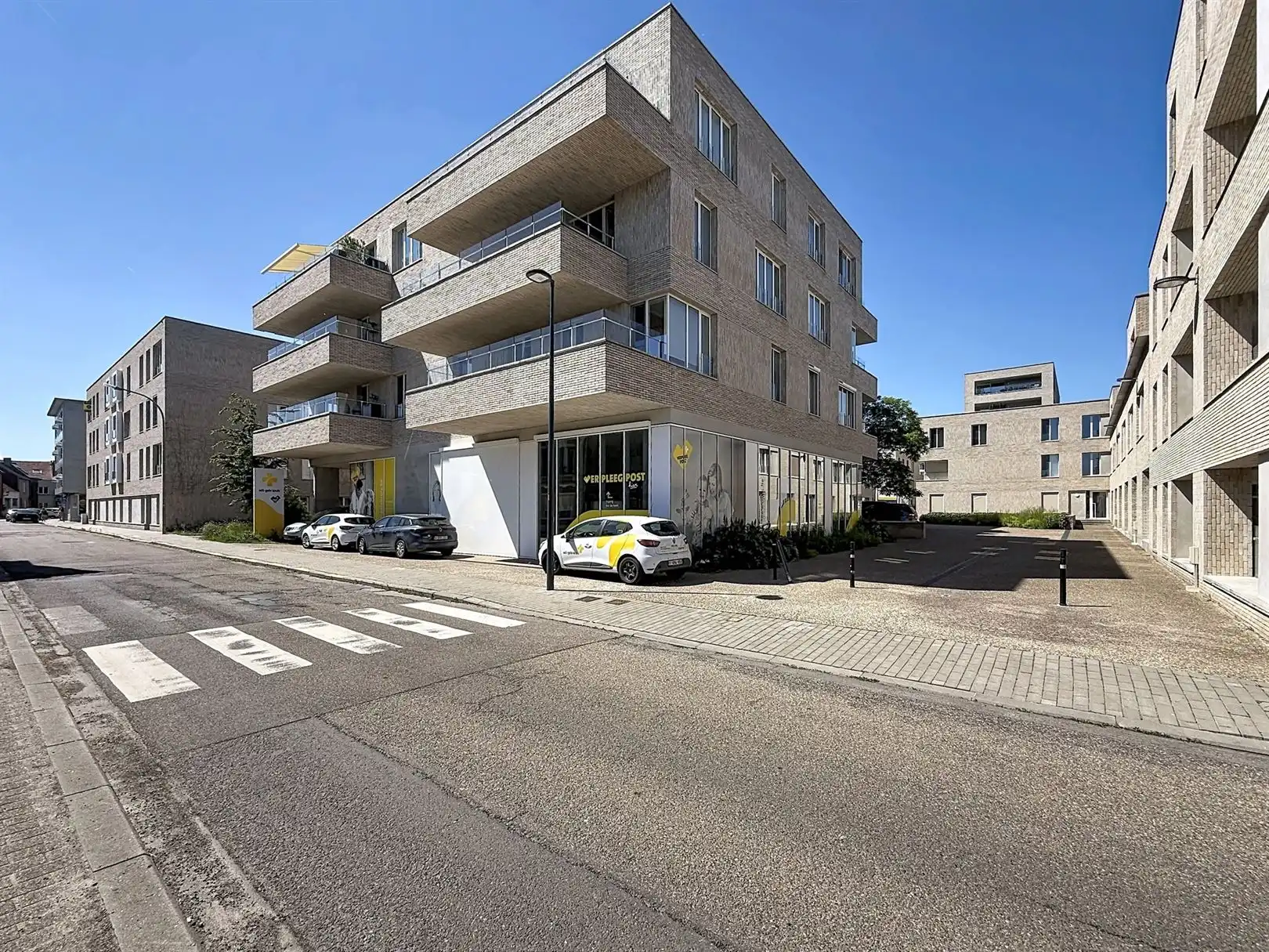 Instapklaar appartement, 1 slpk, autostaanpl. en kelder foto 27