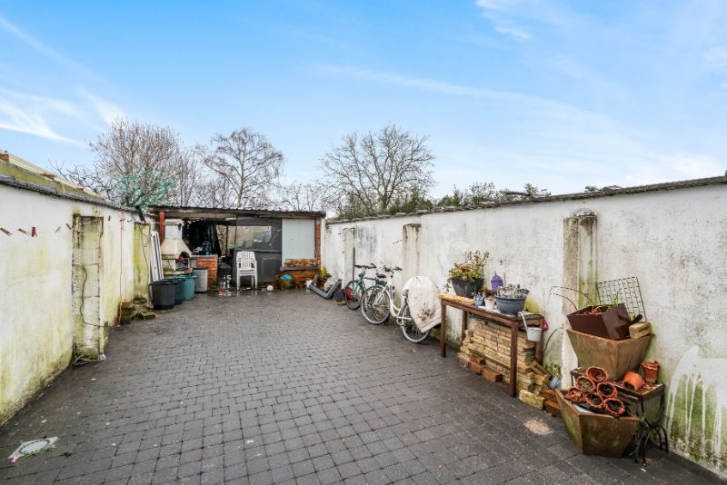 Woning voor grote gezinnen (6 slpks & 2 badkamers) foto 15