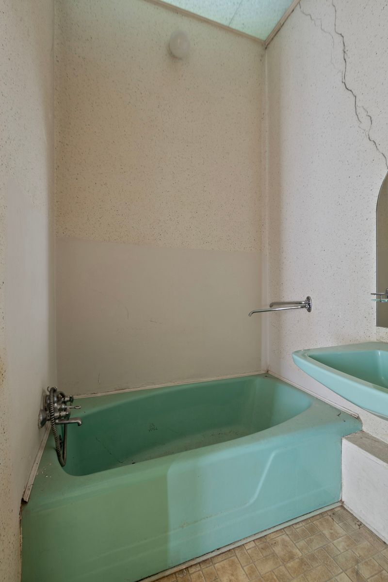 Een karaktervolle woning met veel potentieel . foto 21