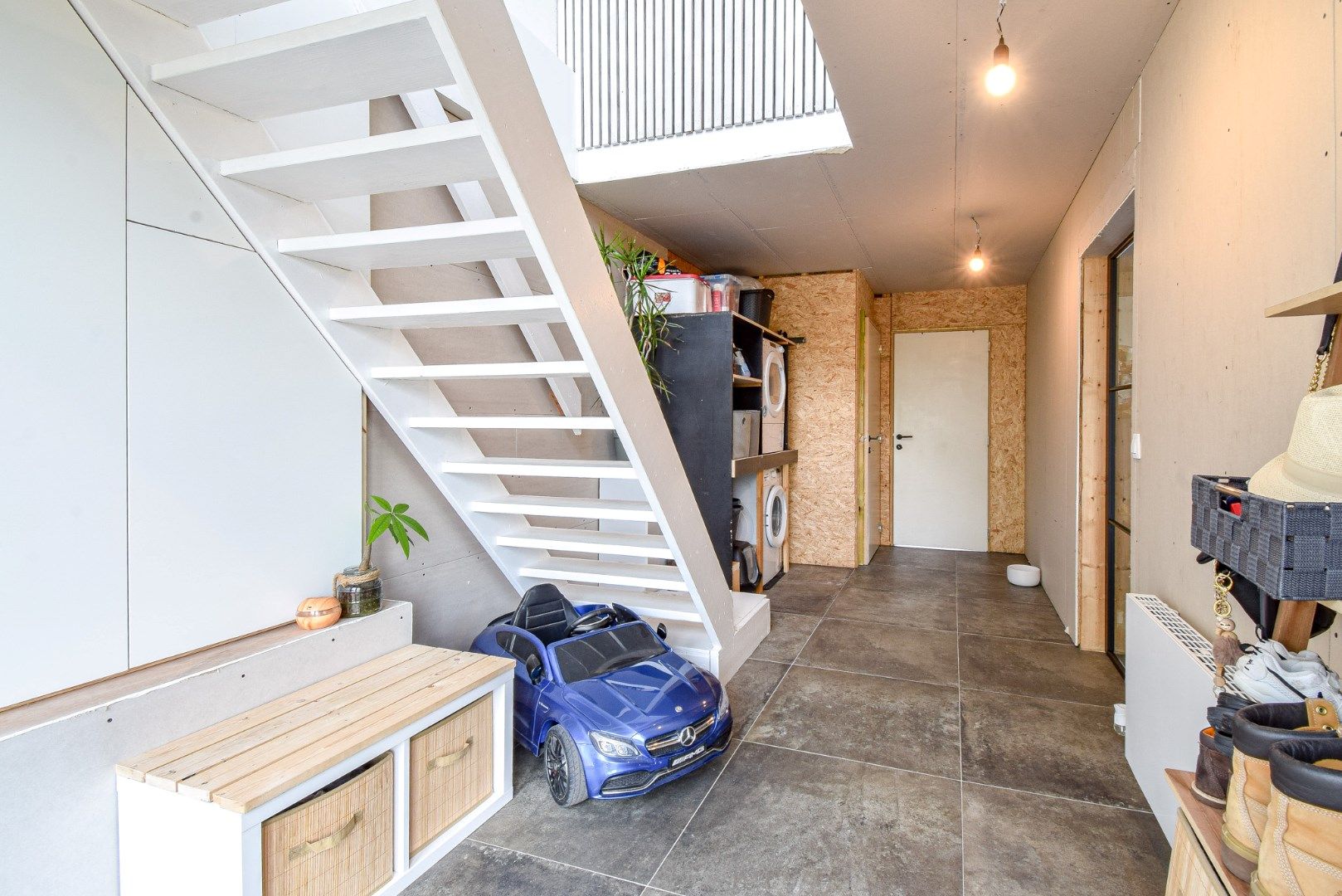 Strakke instapklare woning met rustige locatie foto 17