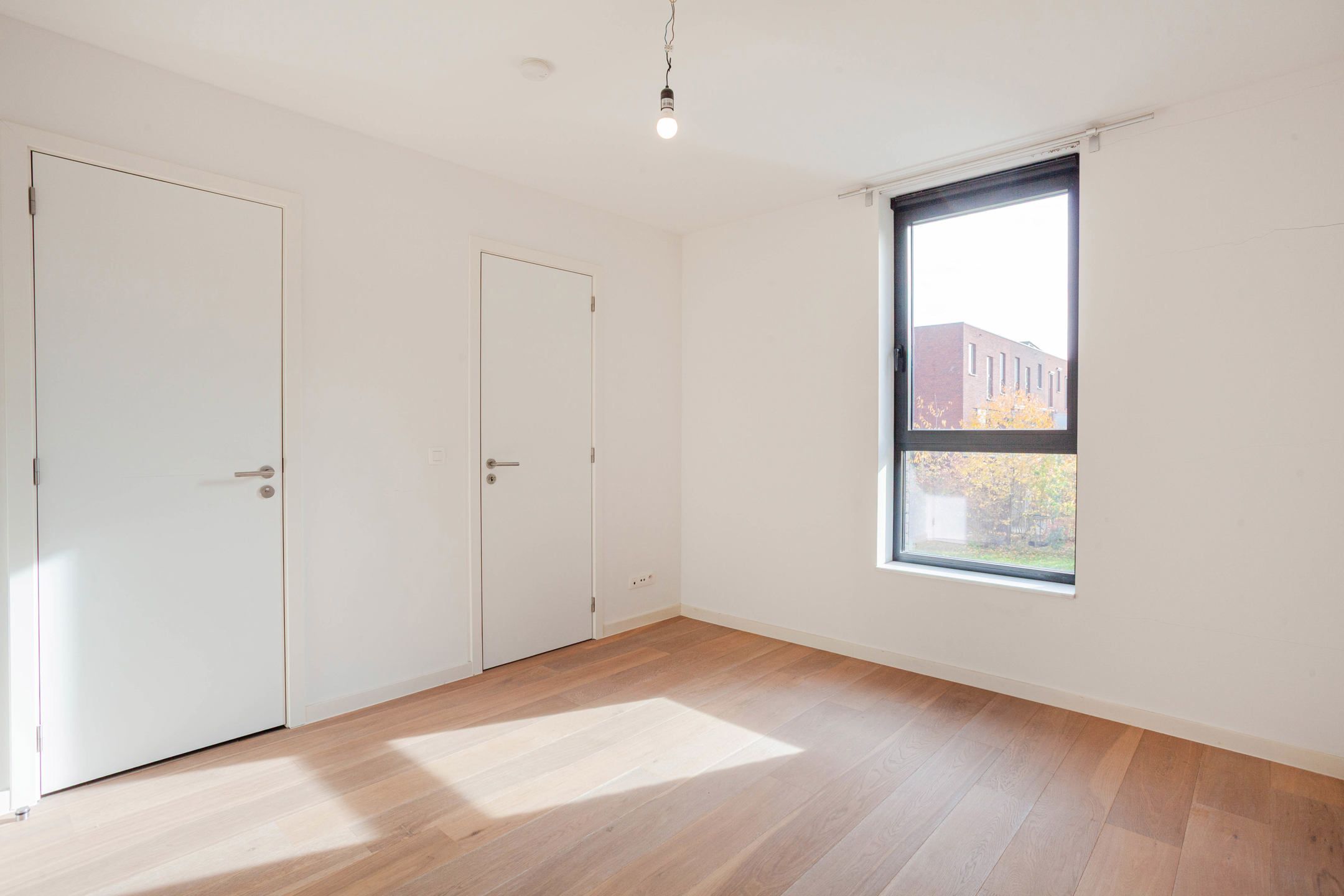 Recente woning met tuin, zonnig dakterras en staanplaats foto 17