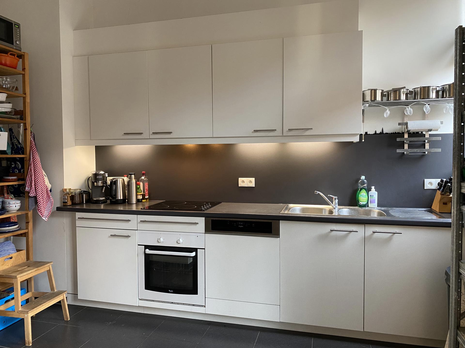 Ruim appartement in hartje Antwerpen inclusief parking foto 4