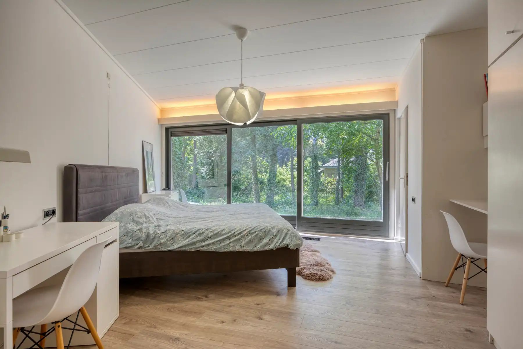 Ruime architectenvilla op toplocatie in Kapellen. foto 17