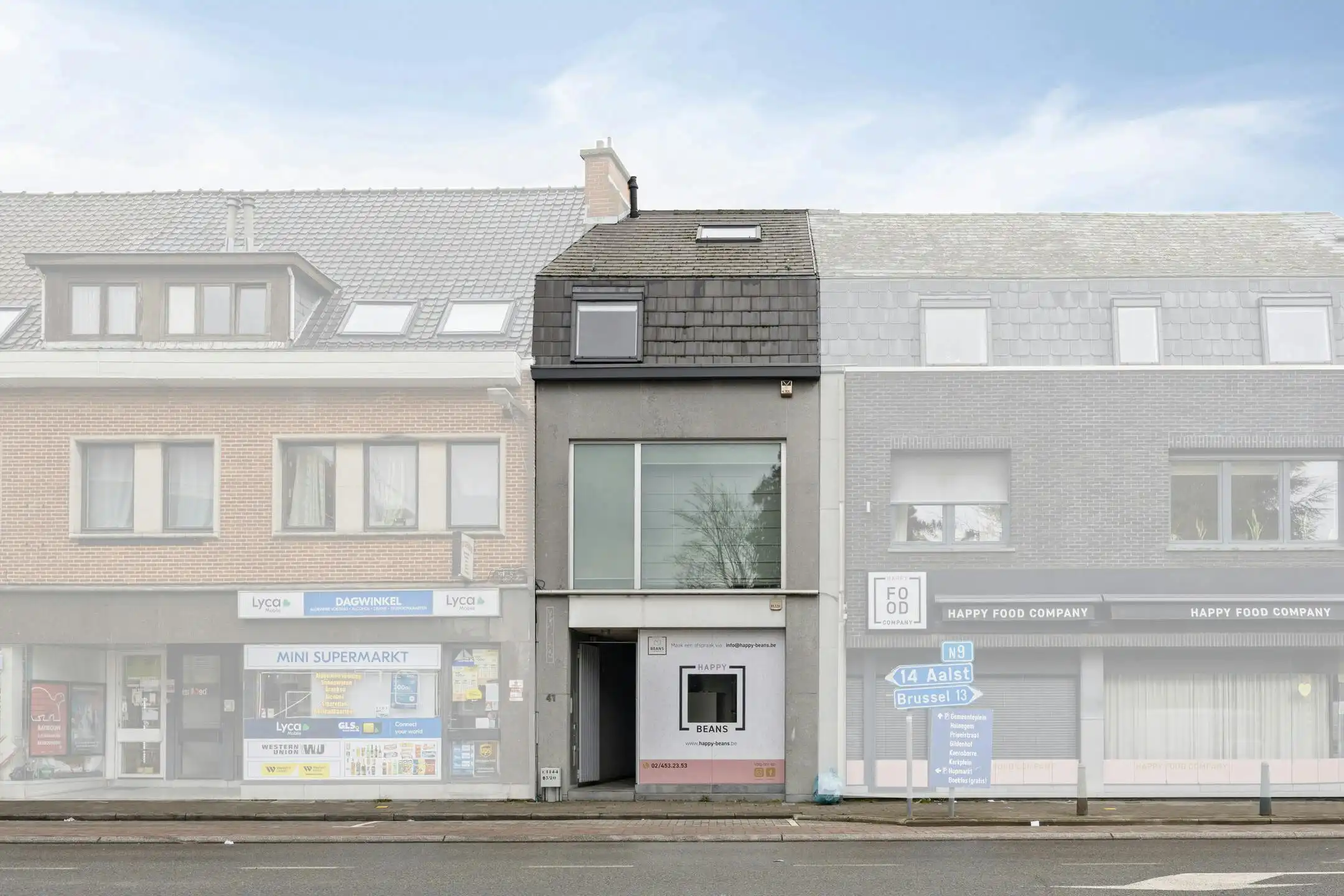 Duplex-Appartement met 2 kamers en terras in hartje Asse foto {{pictureIndex}}