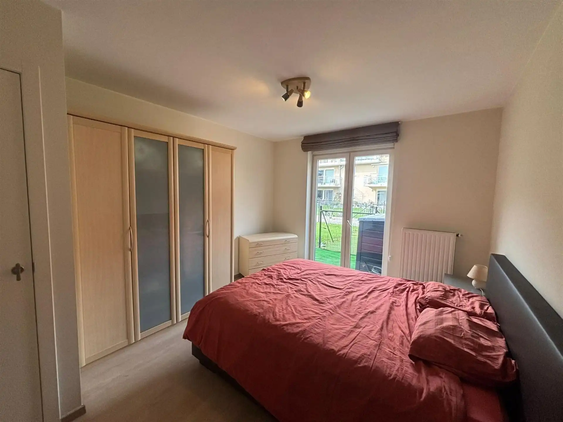 Appartement met tuin en private inkom! foto 13