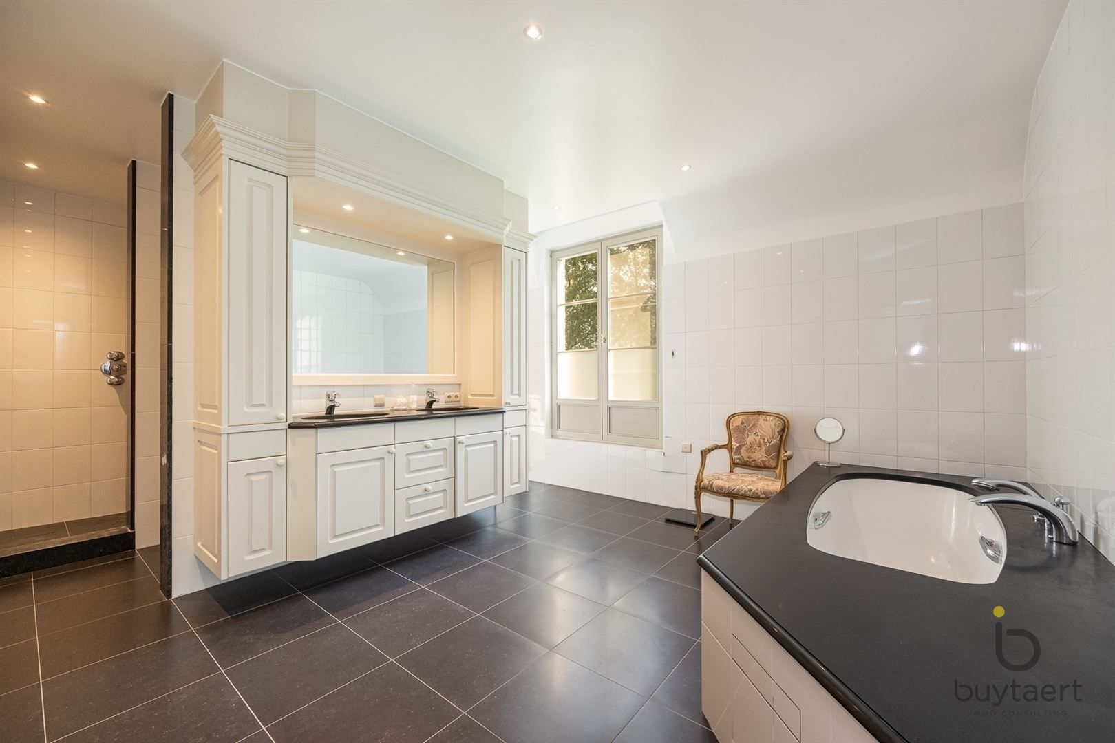 Gezellige MANOIRE villa in een aangename omgeving te Halle / Zoersel! foto 17