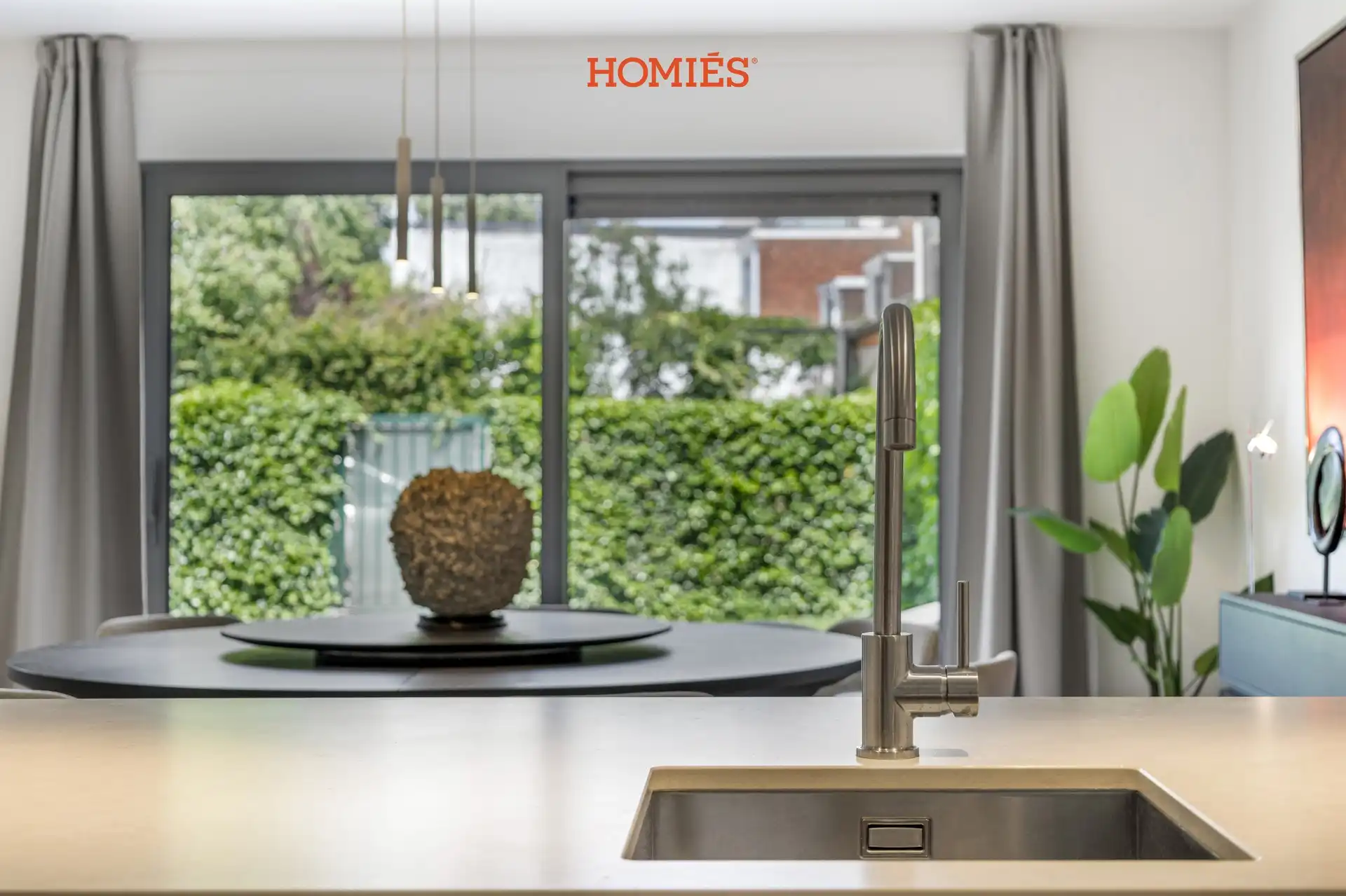 Luxueus gerenoveerd appartement met tuin, in hartje Leuven foto 8