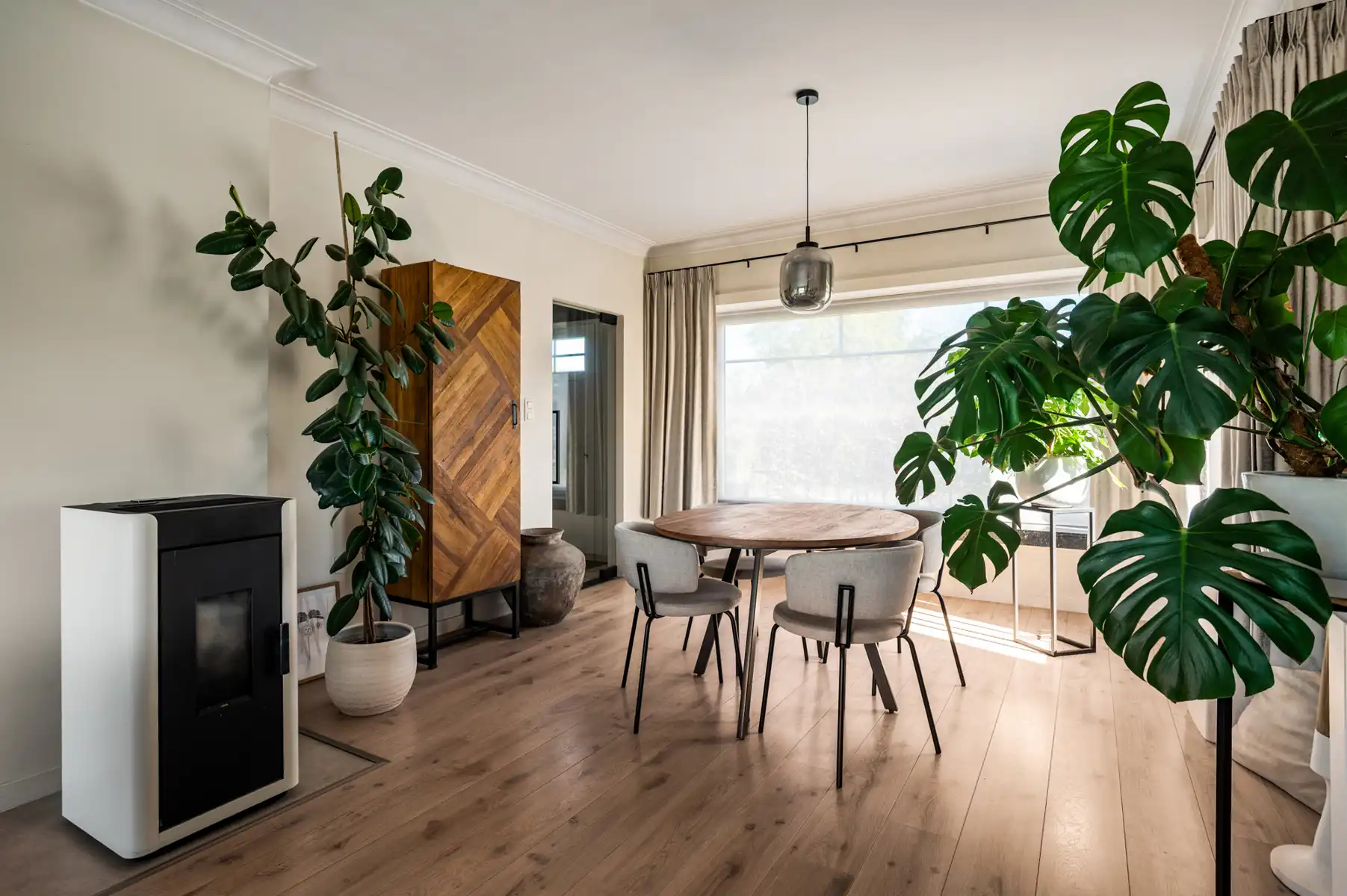 Woning met stalling/bijgebouw op 1,3Ha foto 7