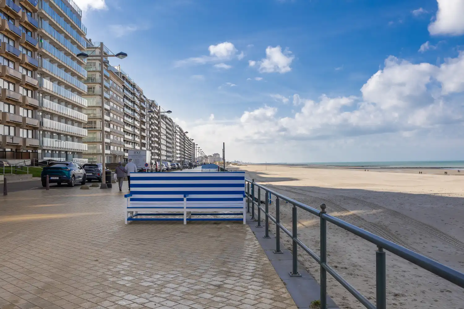Gelijkvloers appartement met frontaal zeezicht en ruim zonneterras te koop in Middelkerke foto 19