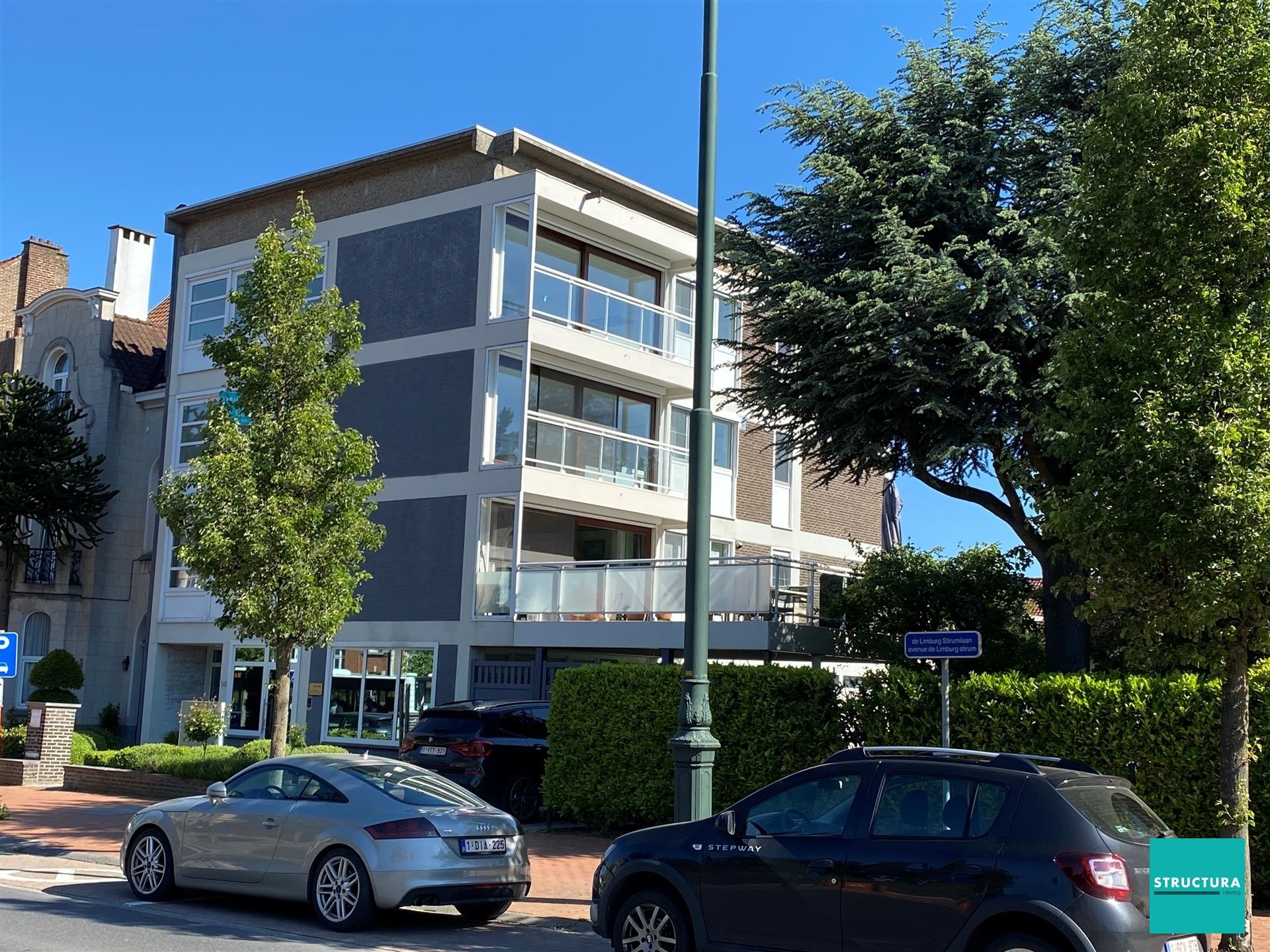 Luxe appartement te huur dicht bij het centrum van Wemmel foto {{pictureIndex}}