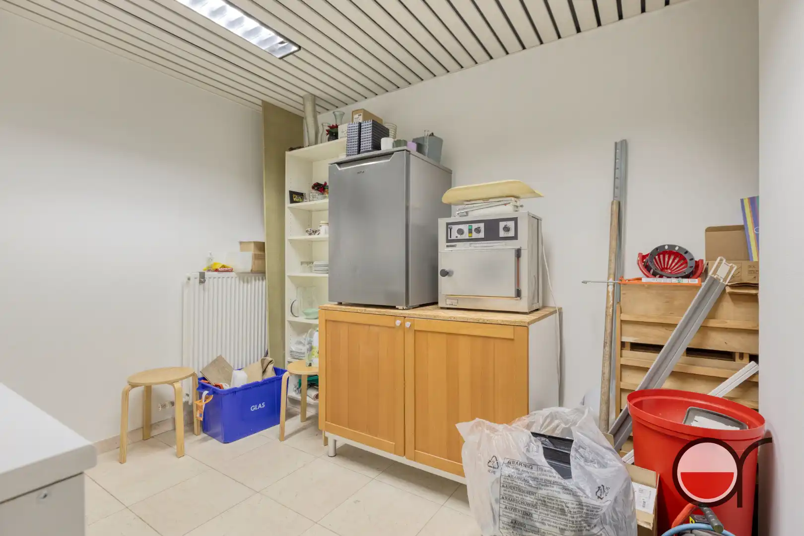 Kantoorruimte met grote kelder op vlot bereikbare locatie foto 15