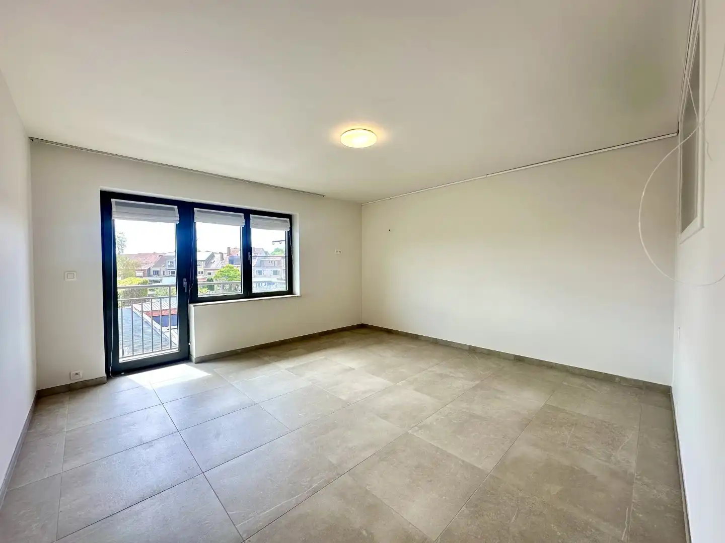 Lichtrijk appartement met twee slaapkamers te Sint-Kruis foto 9