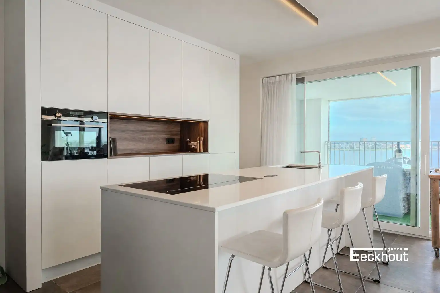 Zeer ruime penthouse (124m²) met 2 terrassen, 3 ruime slaapkamers en een uitnemend uitzicht aan de Spuikom! foto 9