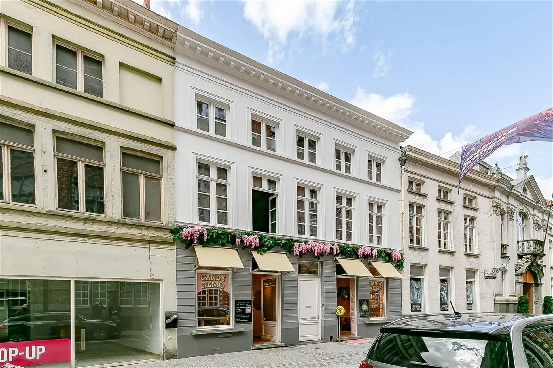Exclusief en ruim wonen in het historische centrum van Brugge. foto 12