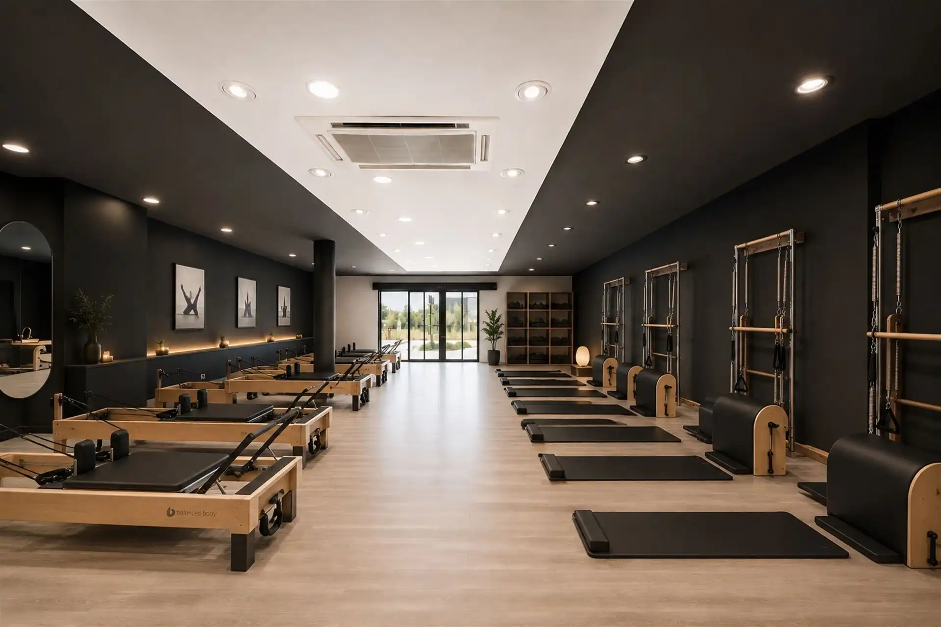Veelzijdig handelspand met atelier op commerciële toplocatie foto 3