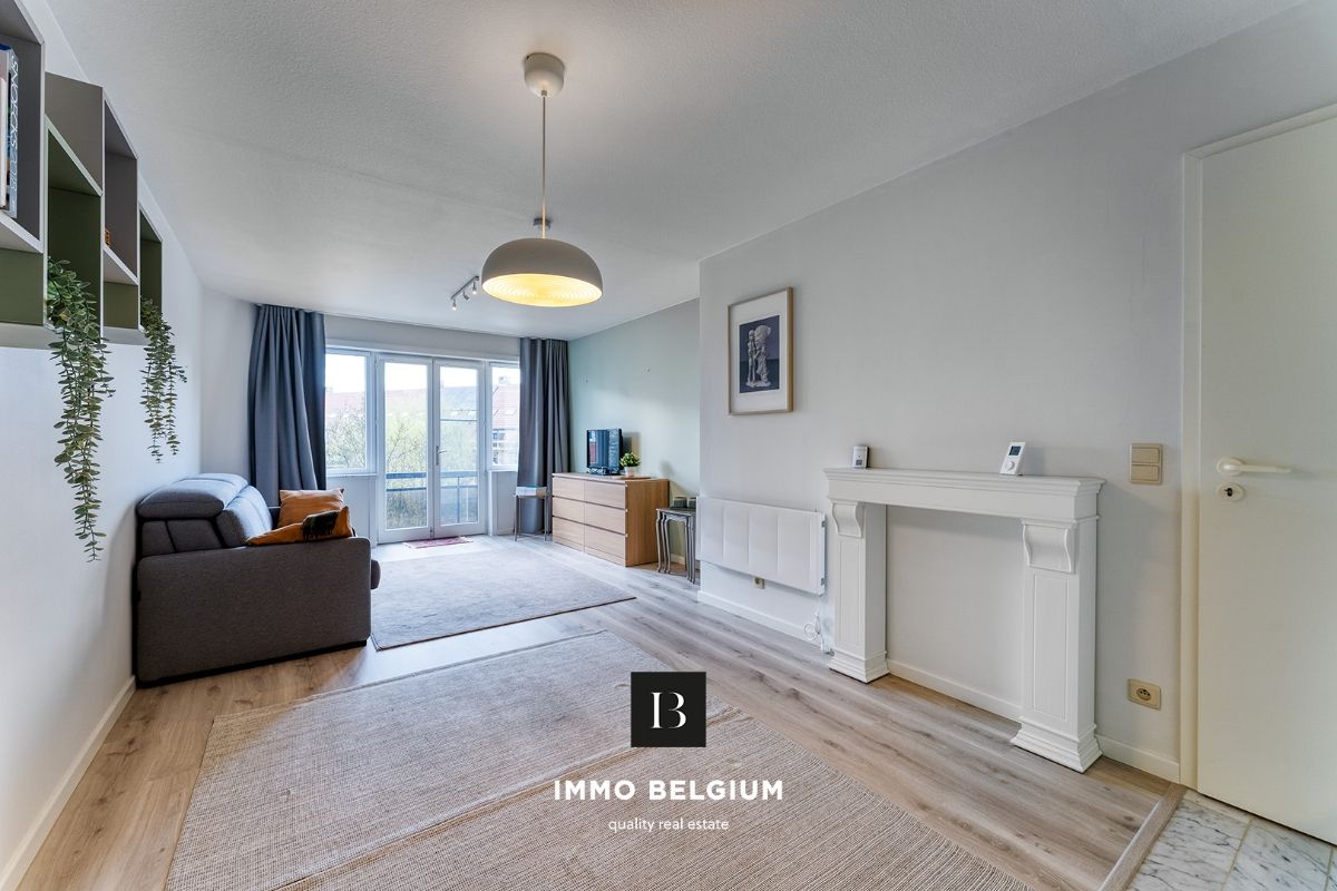 Recent gerenoveerde studio nabij het centrum foto {{pictureIndex}}