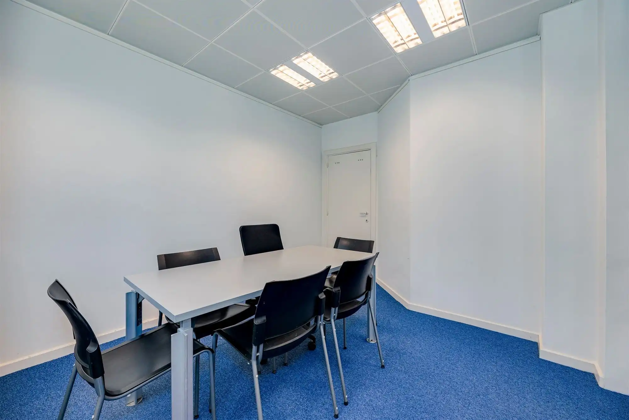 Prachtige handelswoning met betrouwbare huurder op handelslocatie! foto 11