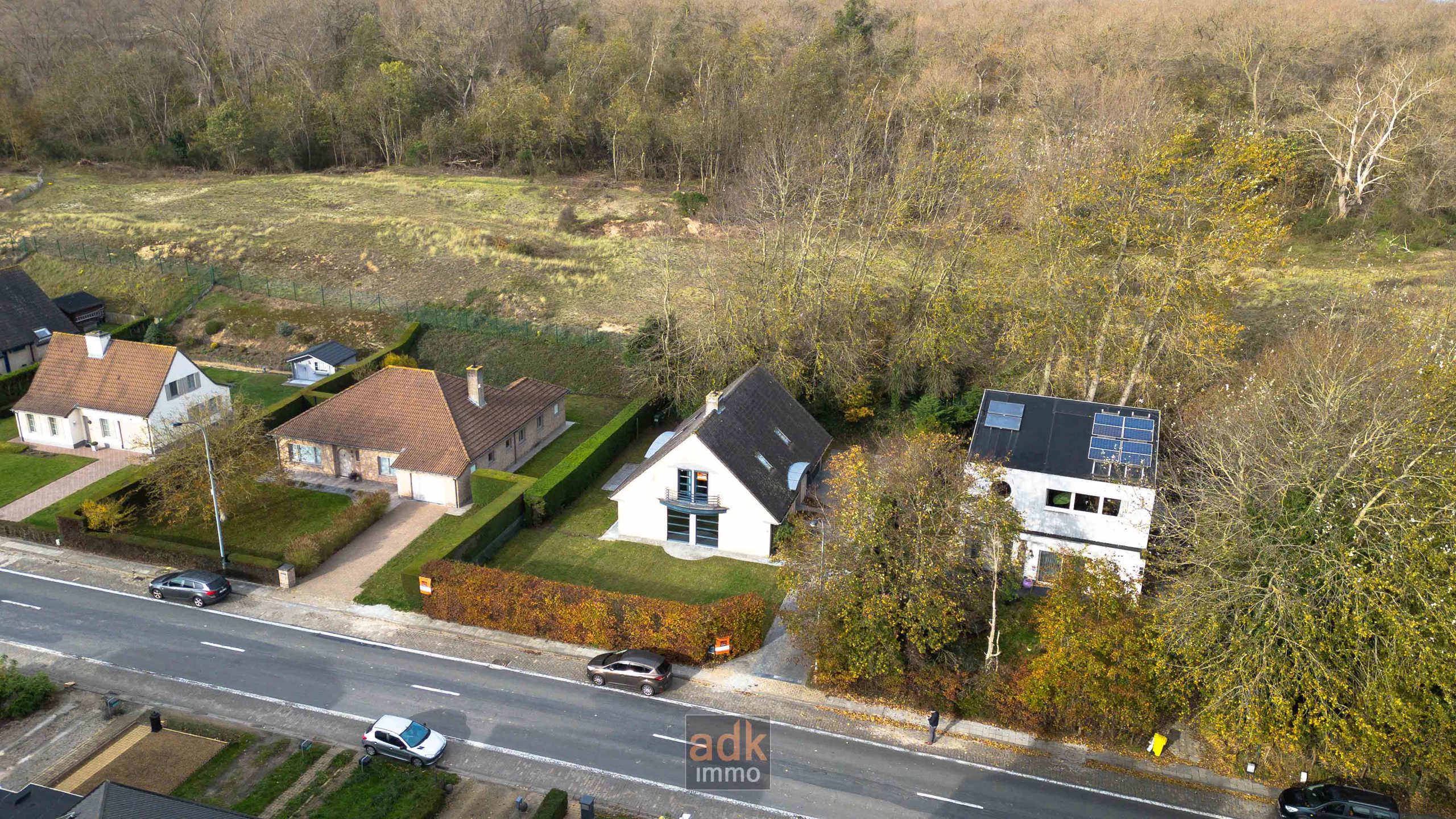 Lichtrijke villa aan de duinen op 908 m² foto 4