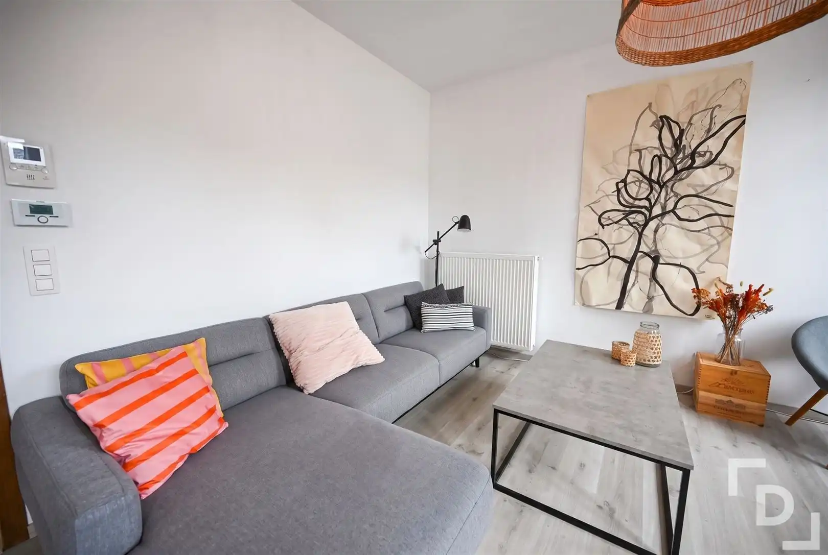 Lichtrijke duplex op een boogscheut van de Menenpoort foto 12