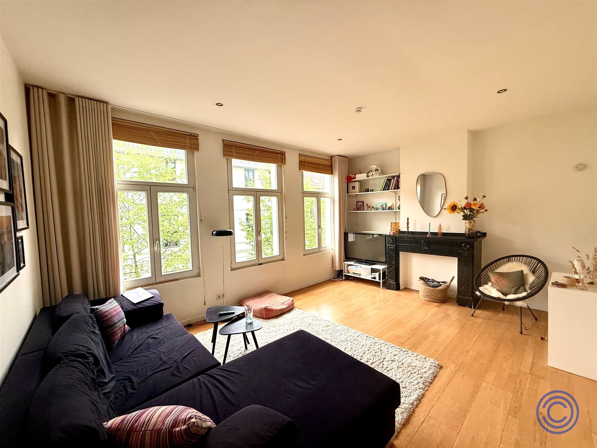 Proper opgefrist 2slpk appartement op TOP locatie foto 2