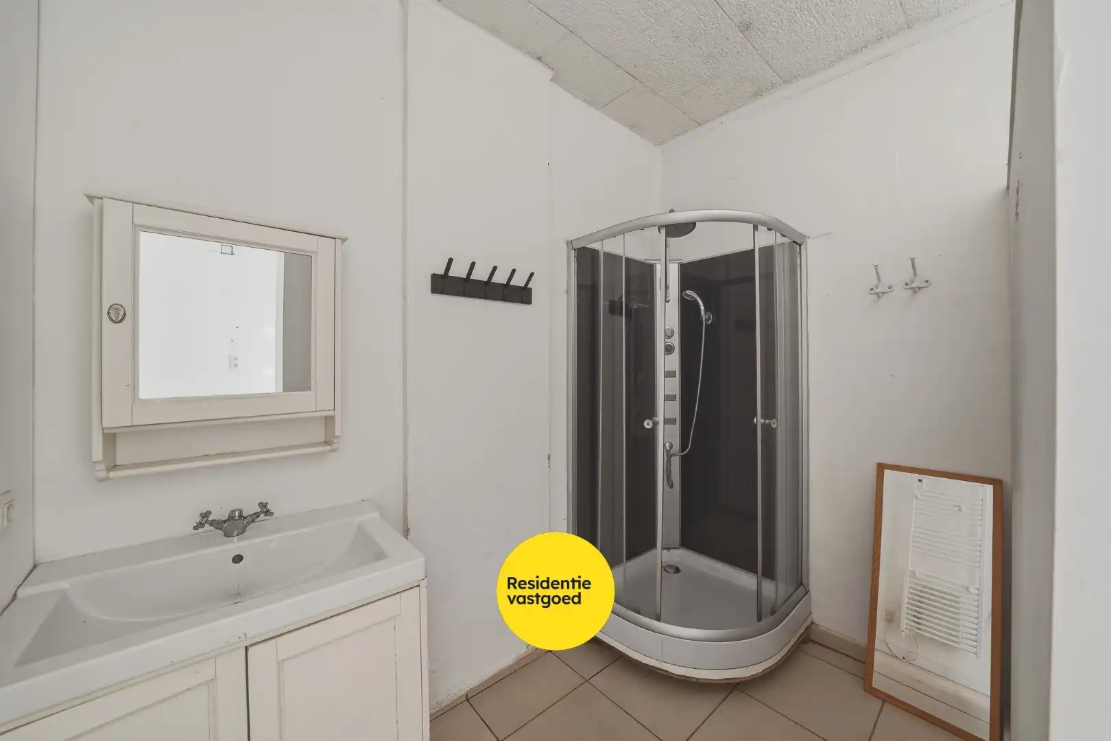 Op te frissen appartement in centrum Oostende foto 14