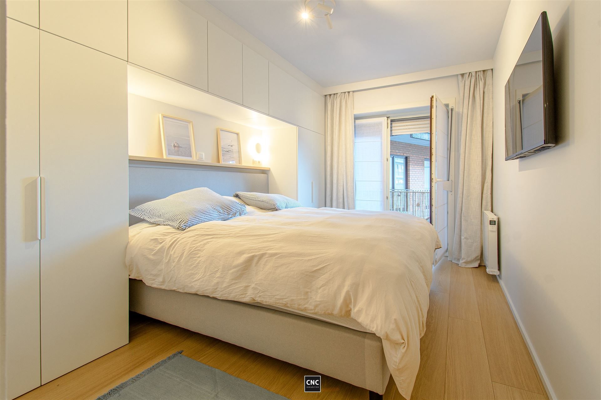 Prachtig gerenoveerd appartement in het hart van Knokke; een ideale plek voor wie op zoek is naar comfort en stijl in een bruisende kuststad.  foto 11