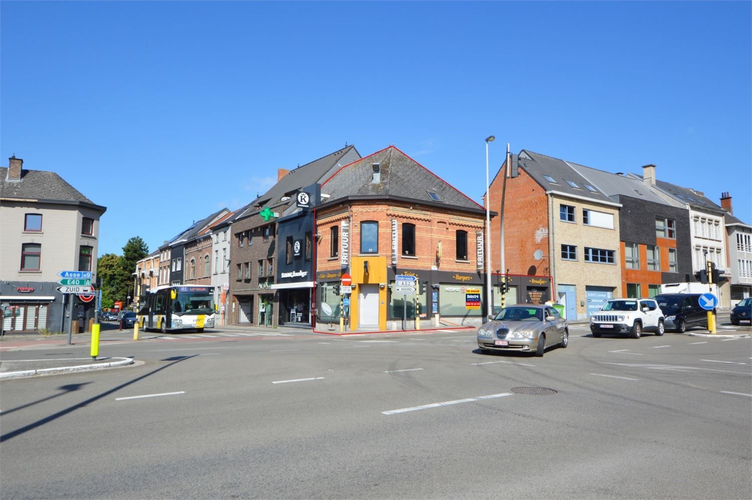 TOP GELEGEN GOED DRAAIENDE HORECAZAAK foto {{pictureIndex}}