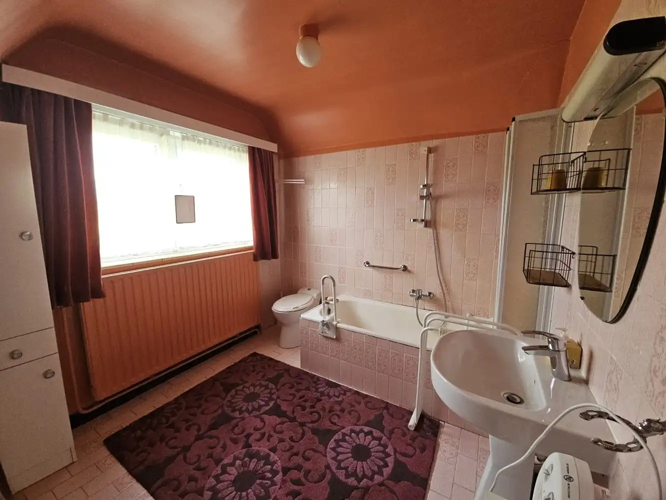 Ruime woning in landelijke stijl foto 19