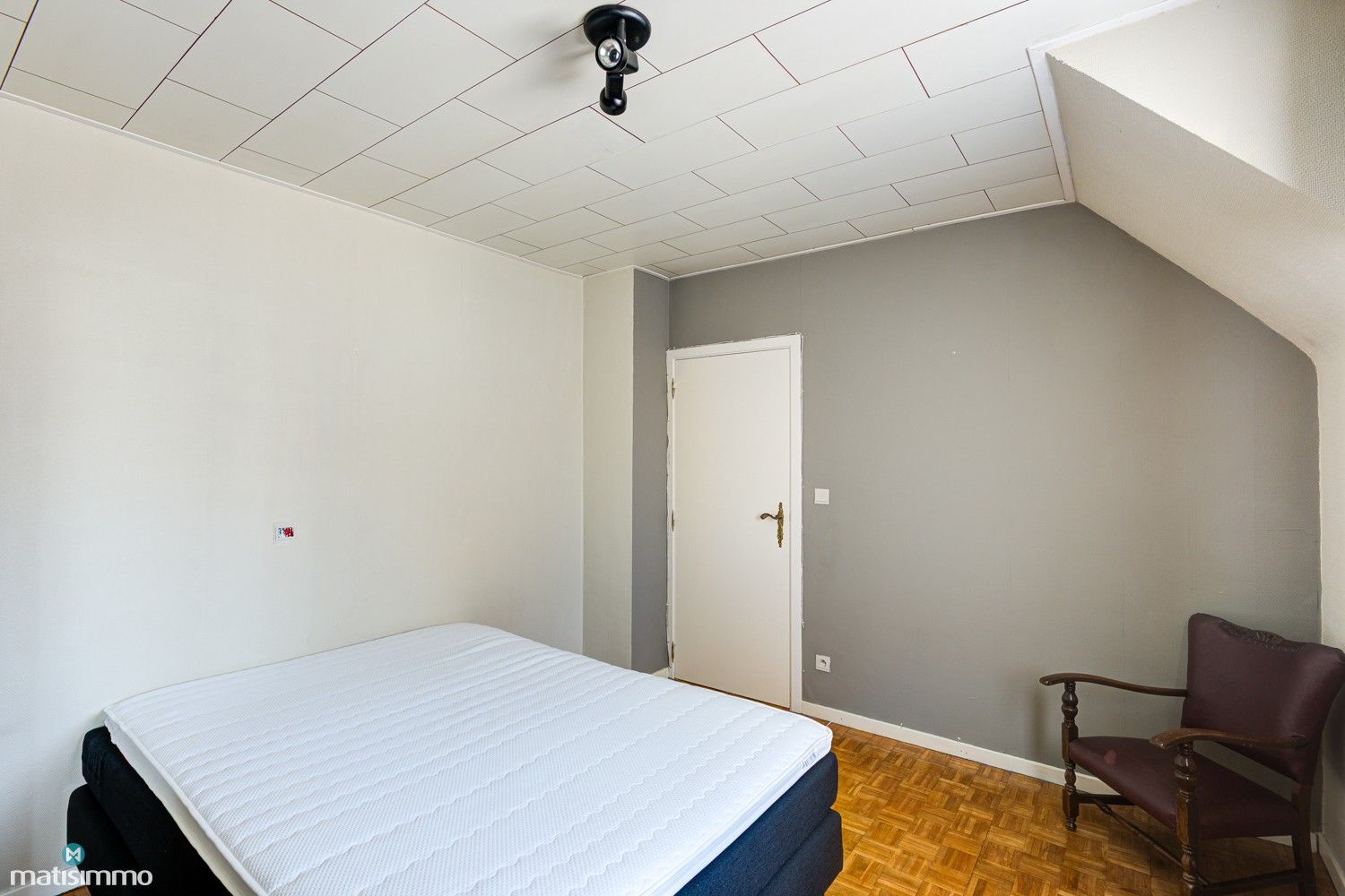 STATIGE, VRIJSTAANDE EENGEZINSWONING MET 4 SLAAPKAMERS EN 2 BADKAMERS OP RUIM PERCEEL IN VLIJTINGEN foto 19