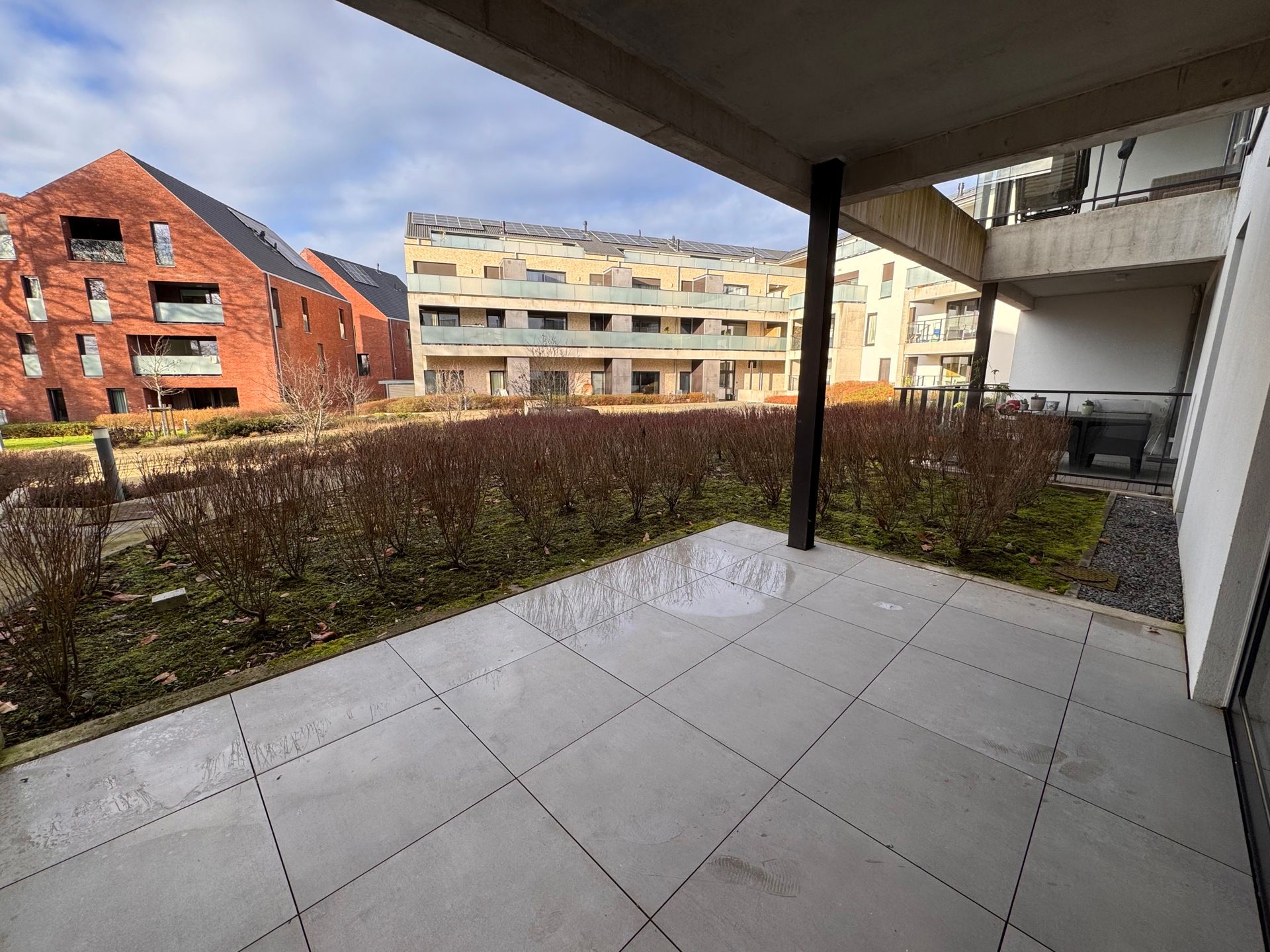 Energiezuinig gelijkvloers appartement met terras foto 11