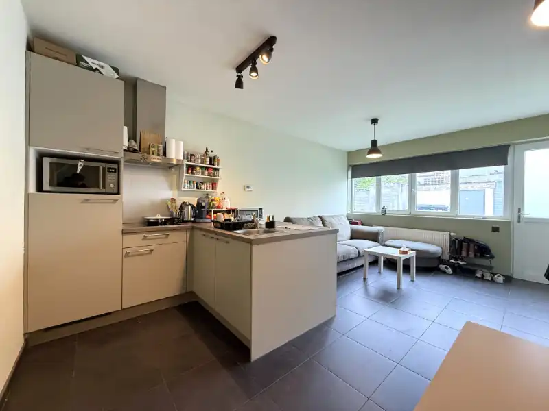 Leuke moderne woning op rustige topligging nabij Sint-Pietersstation en UZ Gent foto 2