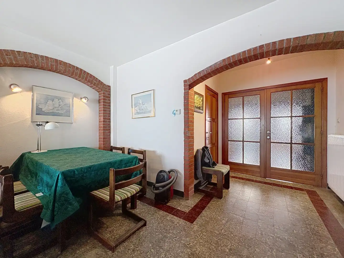 Te renoveren appartement met frontaal zeezicht - garage mogelijk foto 7