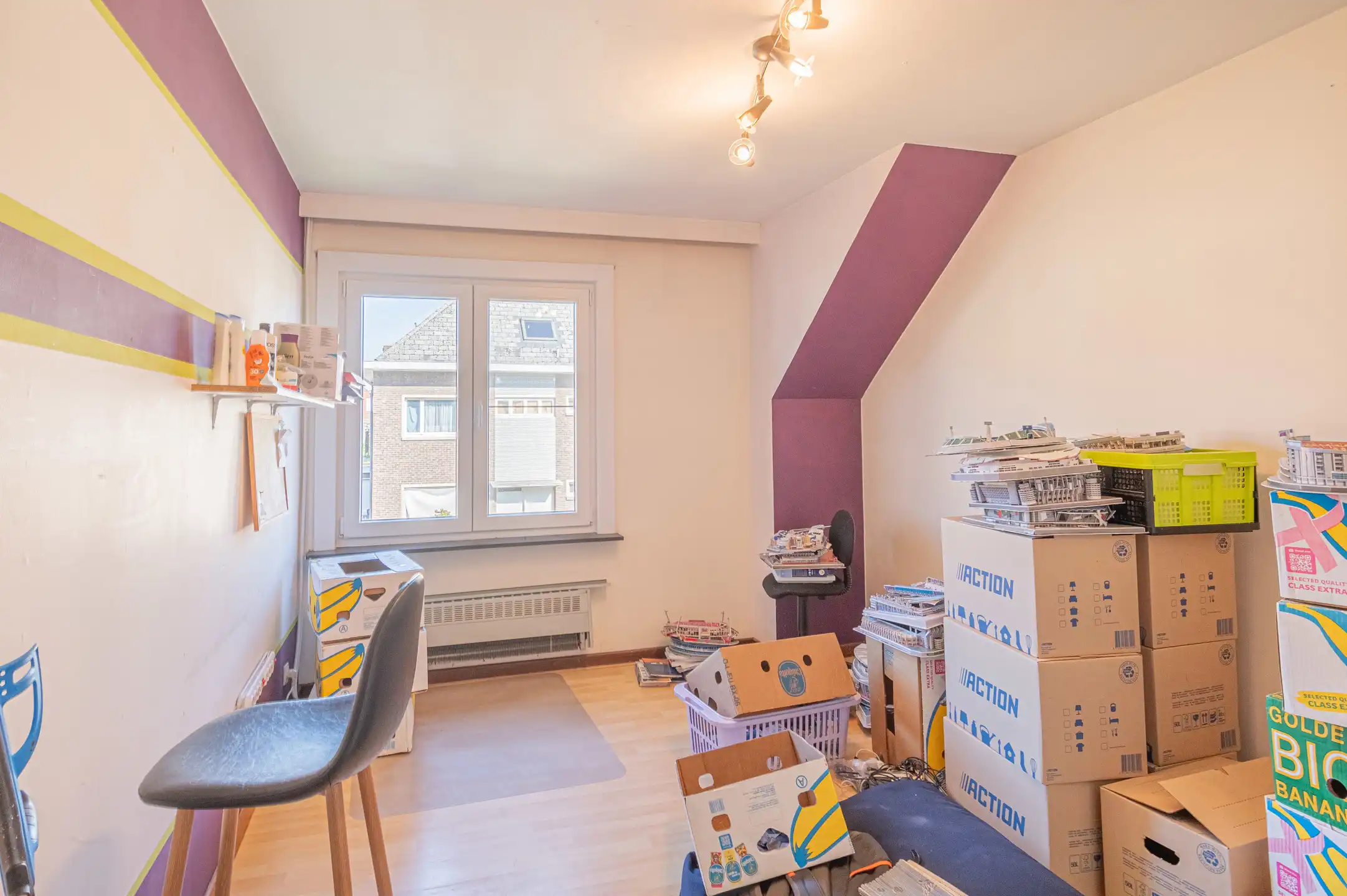 Gezellige halfopen bebouwing met garage en knusse tuin foto 18