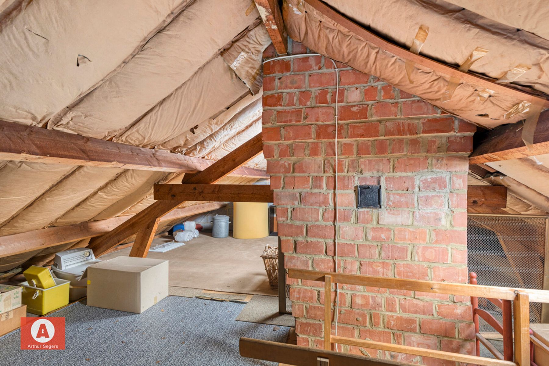 Onderhouden gezinswoning mét 3 slaapkamers en garage.  foto 18