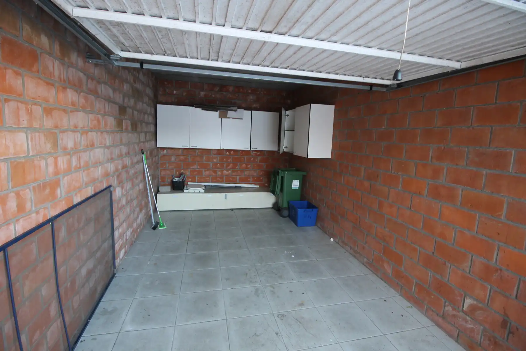 Appartement op de 2de verdieping links met terras en garage. foto 13