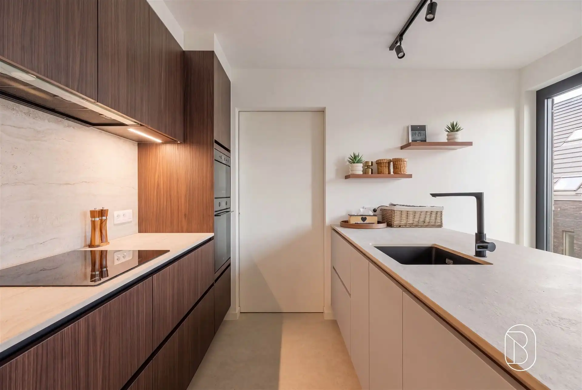 Prachtige penthouse met 3 slk op toplocatie in Harelbeke foto 10