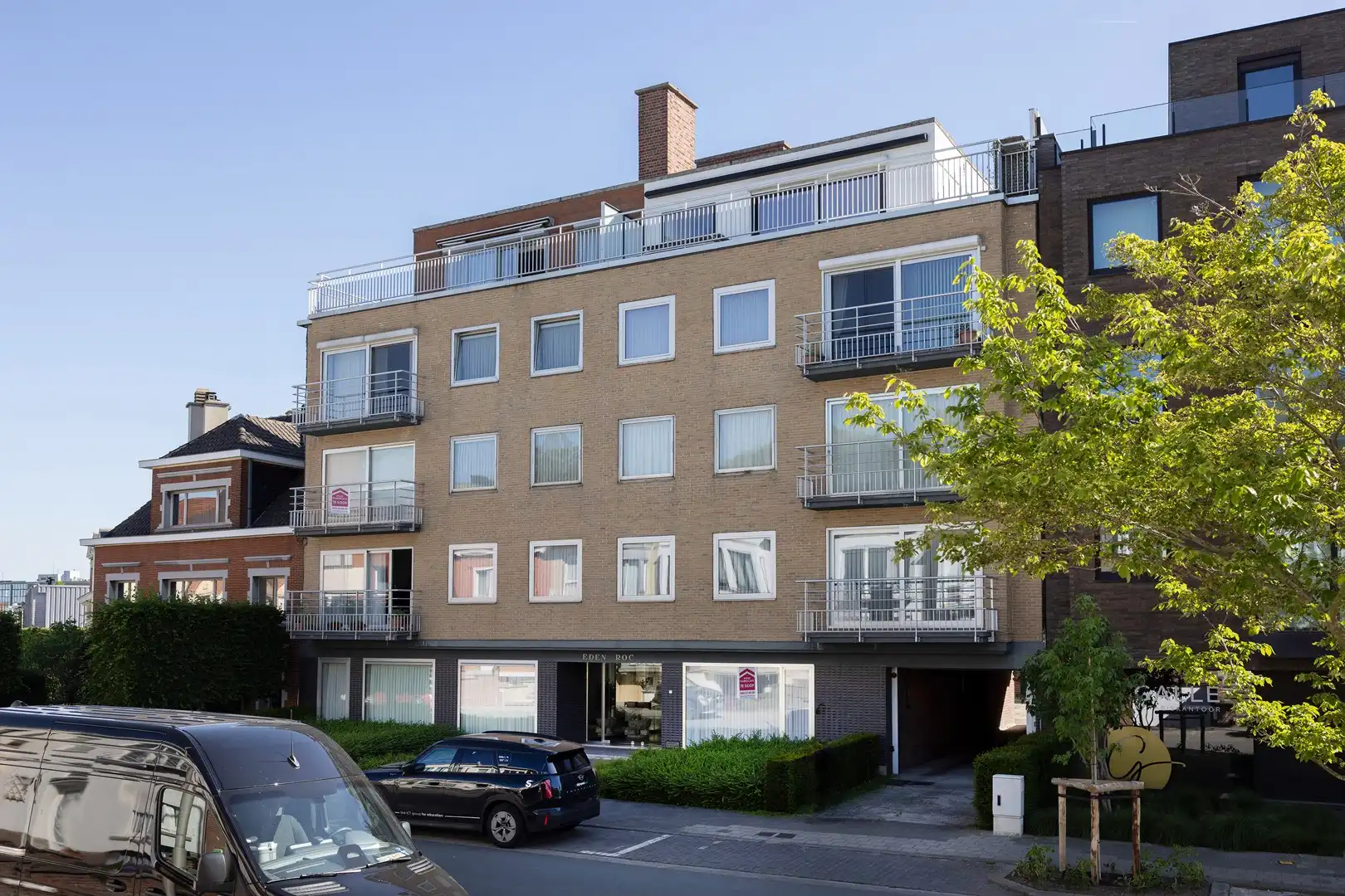Leuk dakappartement met garage en mooie terrassen. foto 6