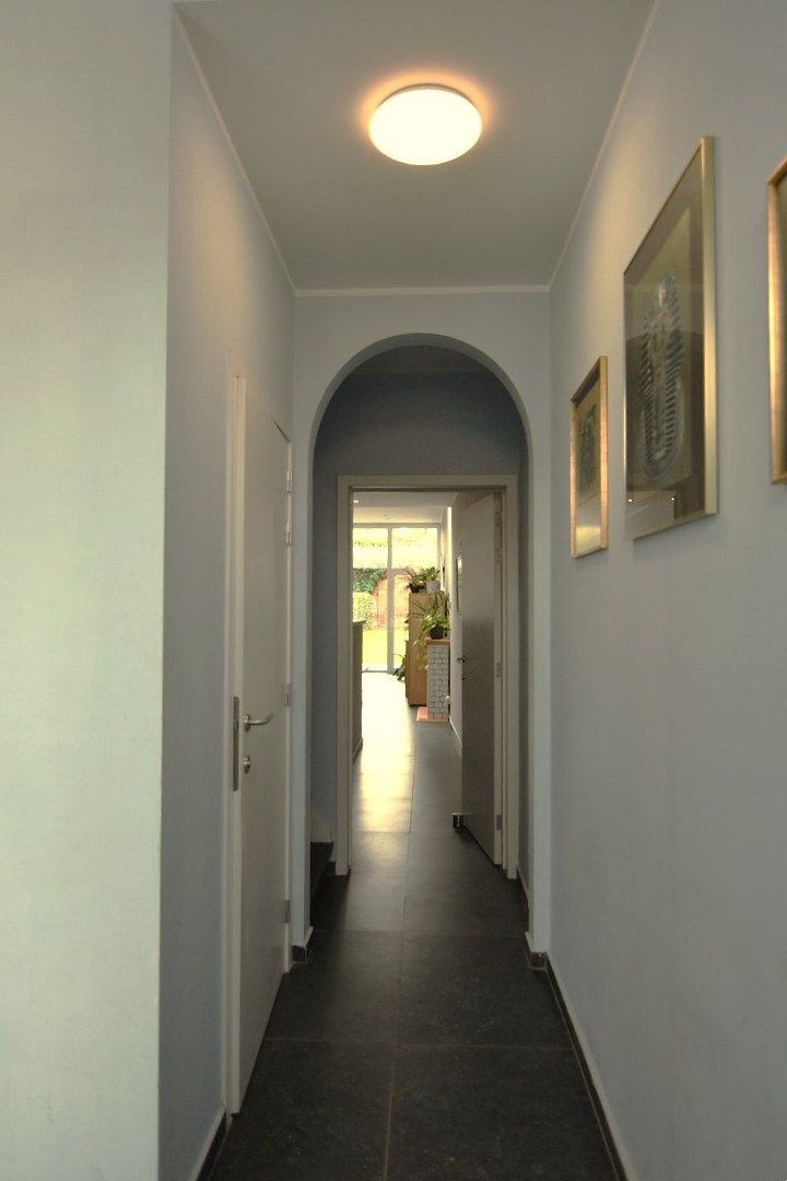 Mooi vernieuwde woning nabij centrum foto 2