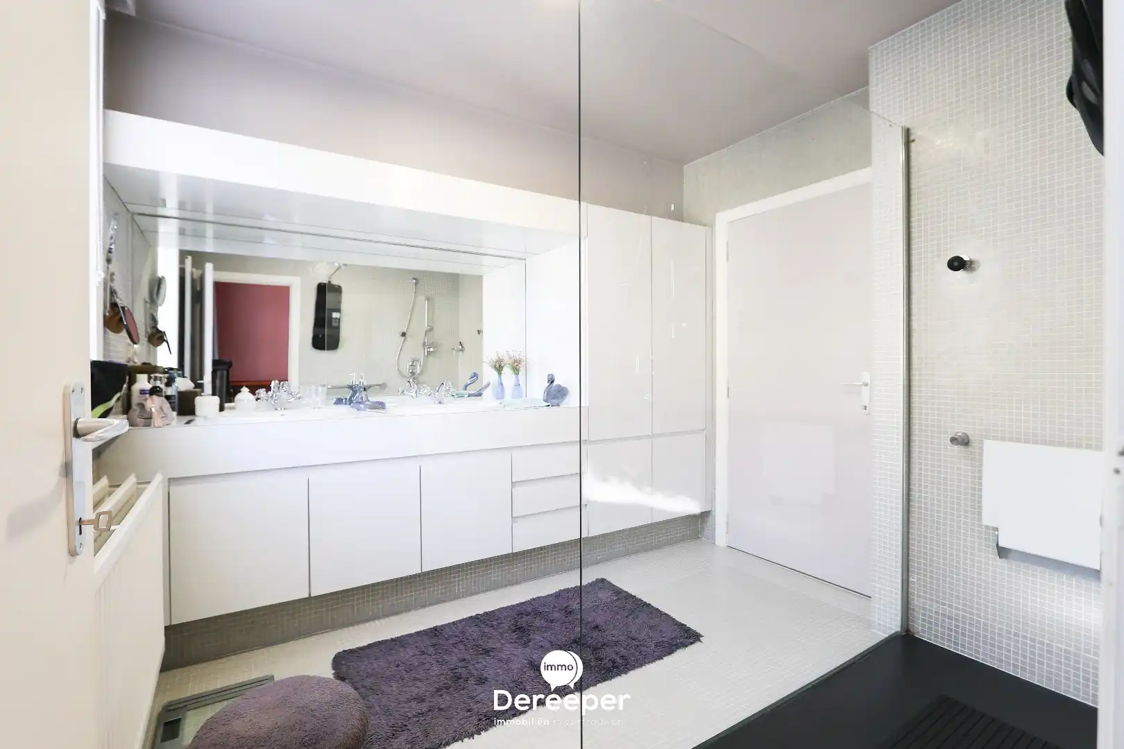 Karaktervolle woning met 3 slaapkamers en prachtige zuidgerichte tuin in hartje Jabbeke foto 23