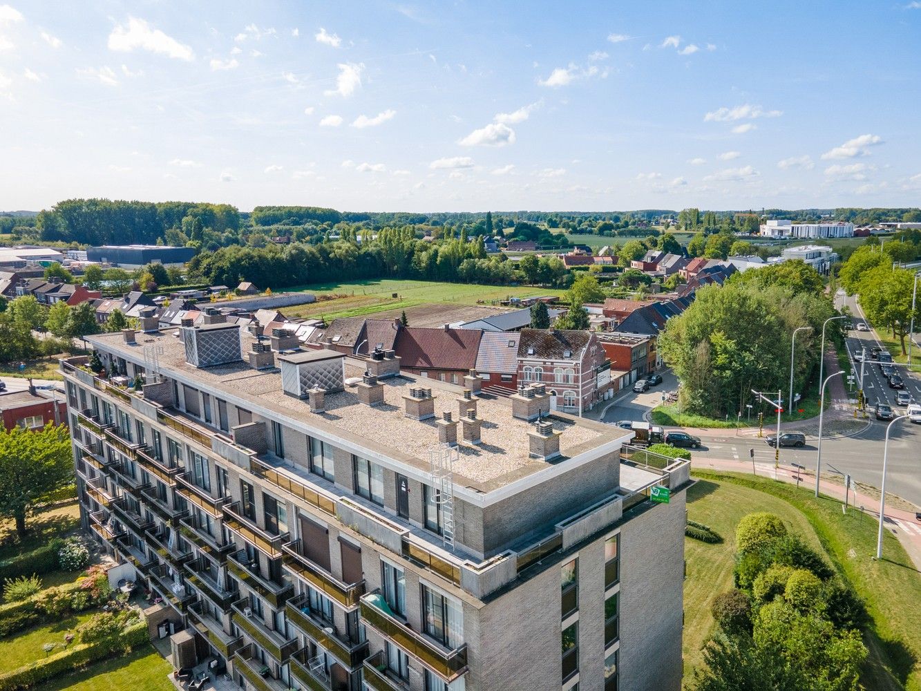 Prachtig verzorgd penthouse met 3 slaapkamers en 360° terras te Lier foto 26