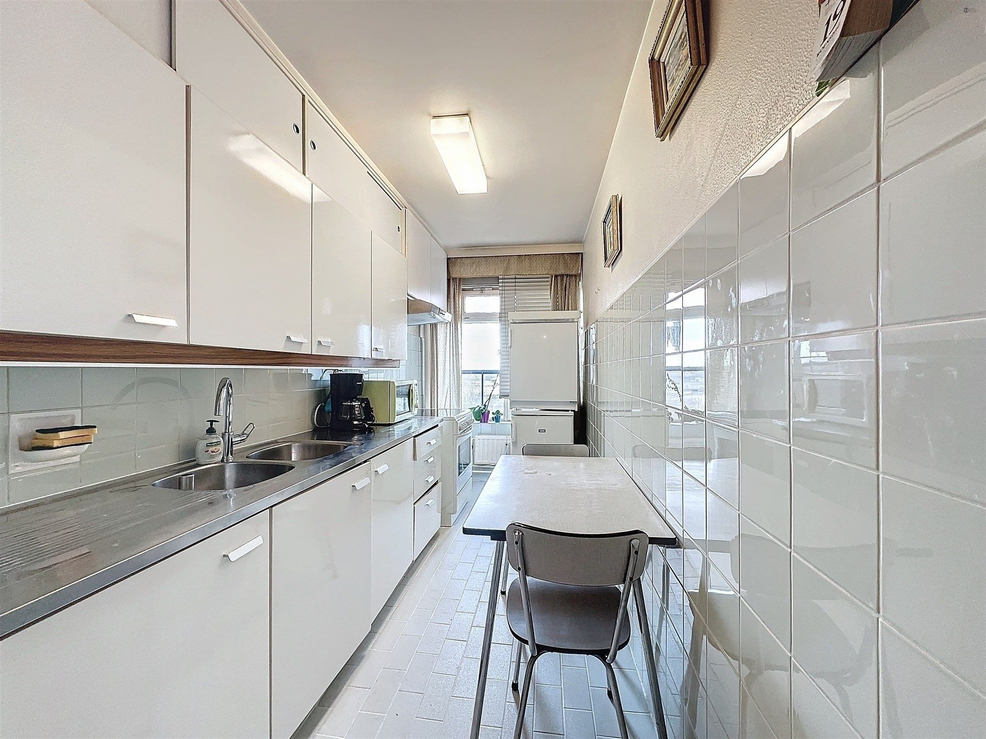 Aan de rand van de stad gelegen appartement met wijds uitzicht! foto 6