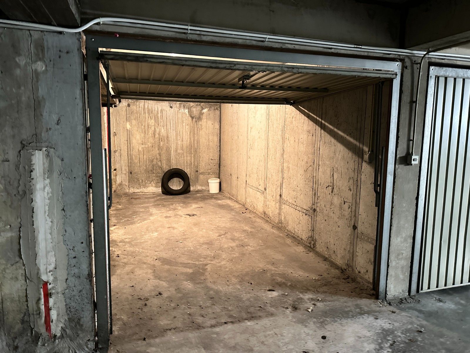 ONDERGRONDSE GARAGEBOX foto 6