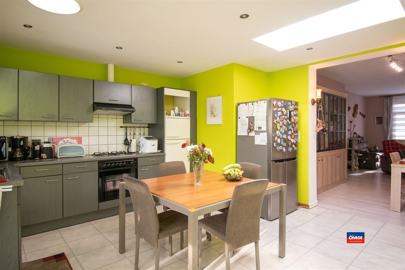 Rijwoning met drie slaapkamers en tuin foto 5